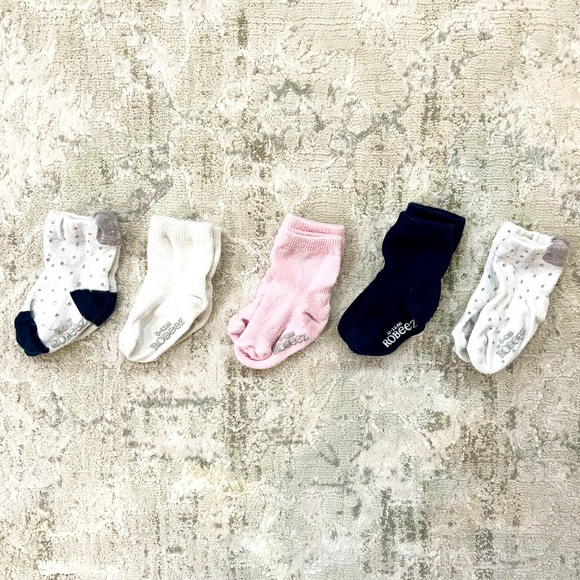 Robeez Other - Robeez Baby Socks 0-6 Months, Baby Girl Socks 5pk